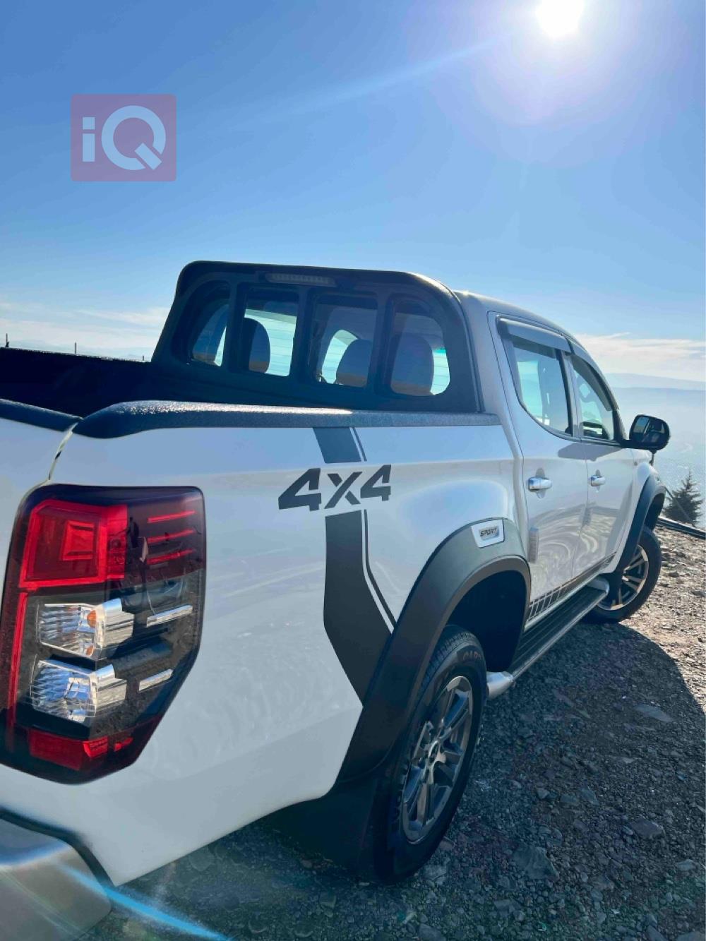 Mitsubishi L200